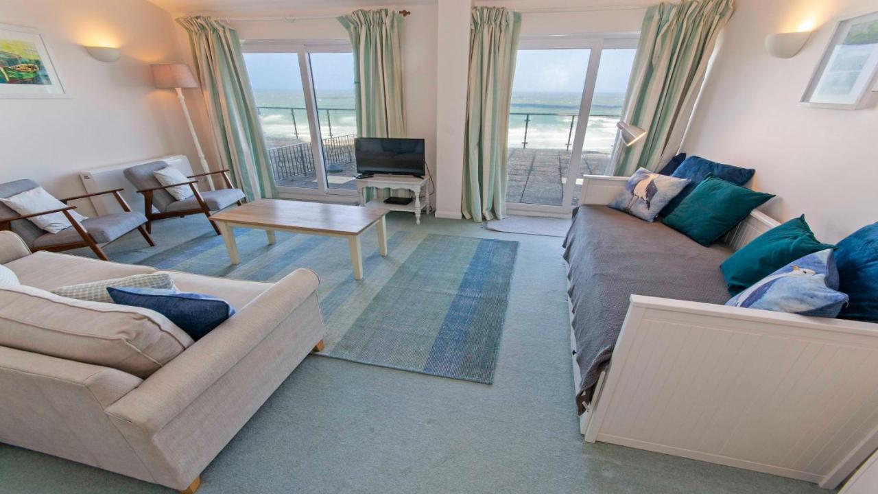 Clifton Court Apt 16 With Indoor Heated Pool & Sea Views Croyde Luaran gambar