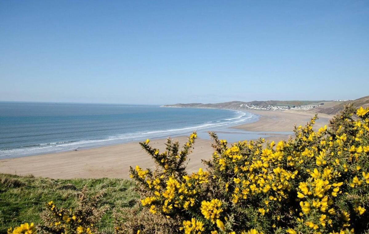 Clifton Court Apt 16 With Indoor Heated Pool & Sea Views Croyde Luaran gambar